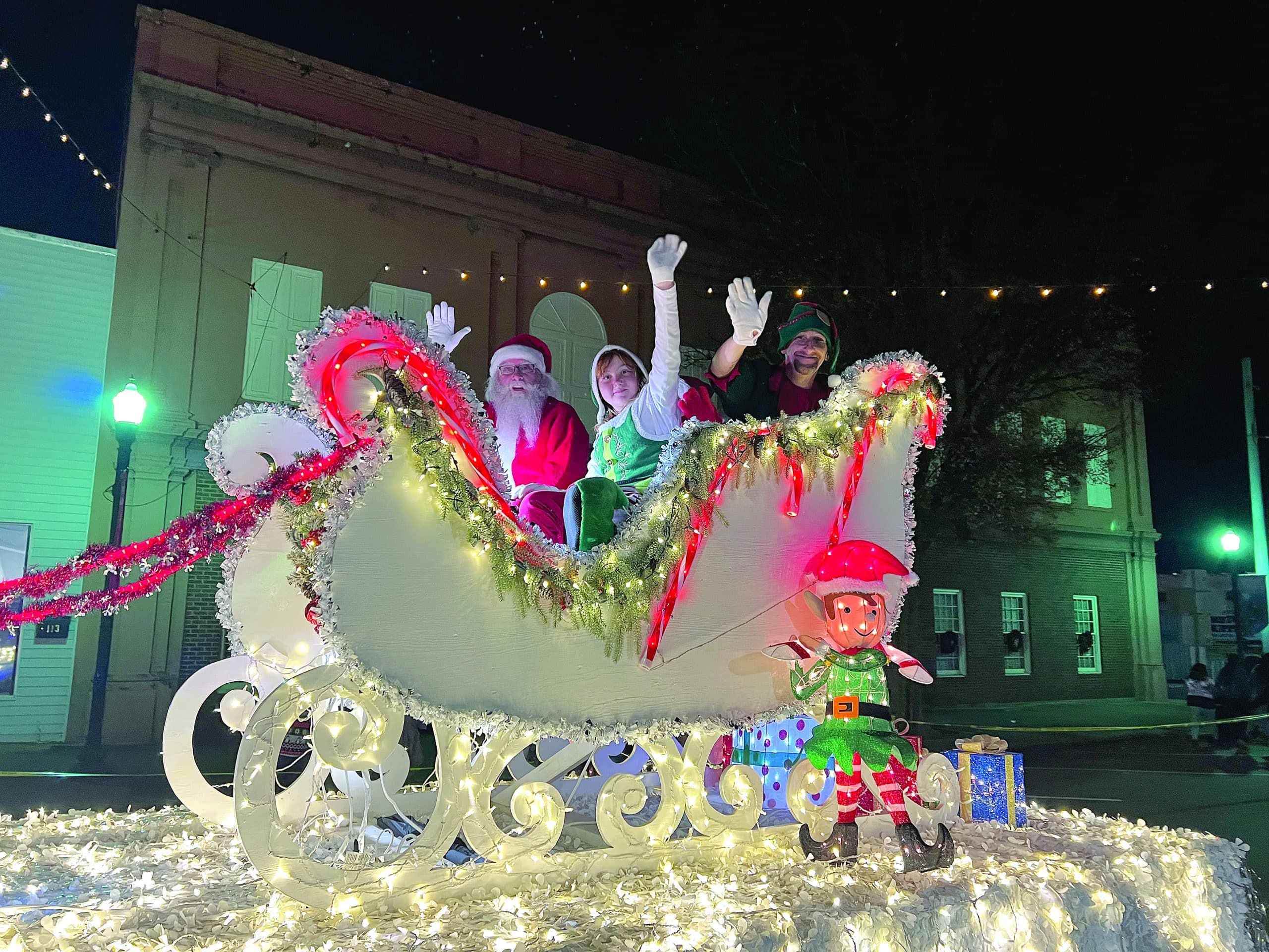 Christmas on parade: Dexter, Dublin prepare for annual holiday events