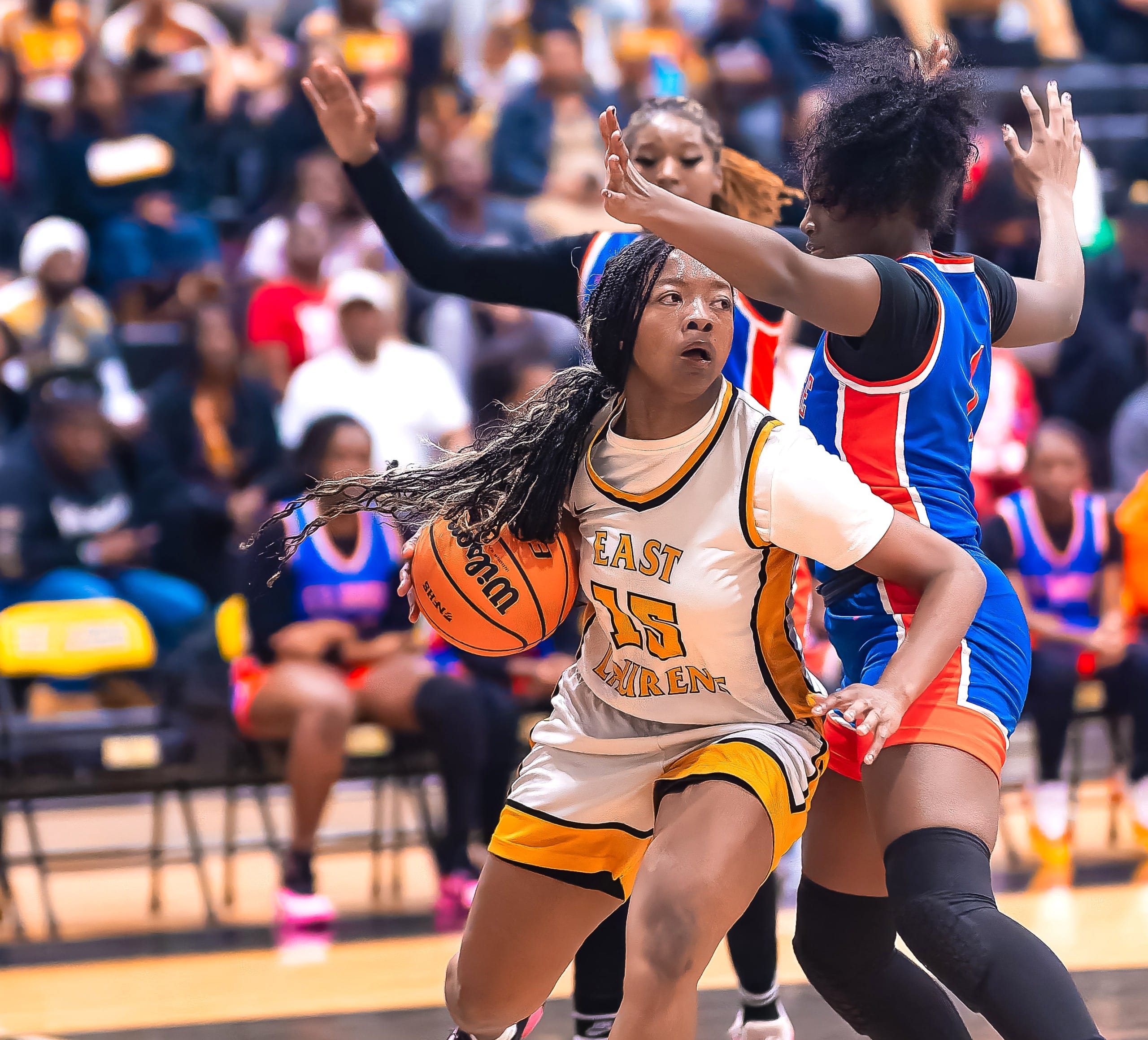 HOOPS ROUNDUP: East Laurens ends eventful night with wins over Central; Lowther reflects on 1,000th board